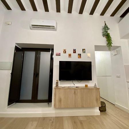 Apartamento Cosy studio in Alameda district Sevilla Exterior foto